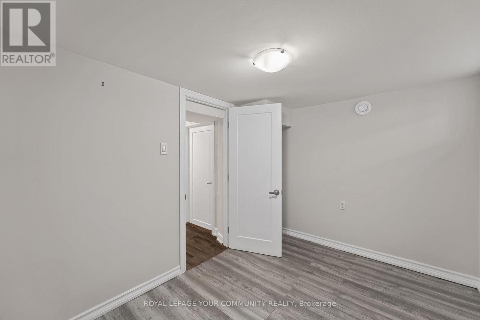 210 Cox Mill Road, Barrie, Ontario  L4N 4G5 - Photo 24 - S12473351