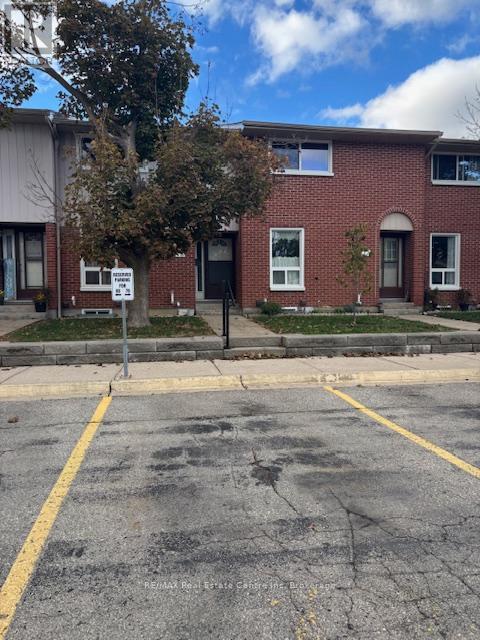 78 - 49 Rhonda Road, Guelph, Ontario  N1H 7A4 - Photo 2 - X12473403