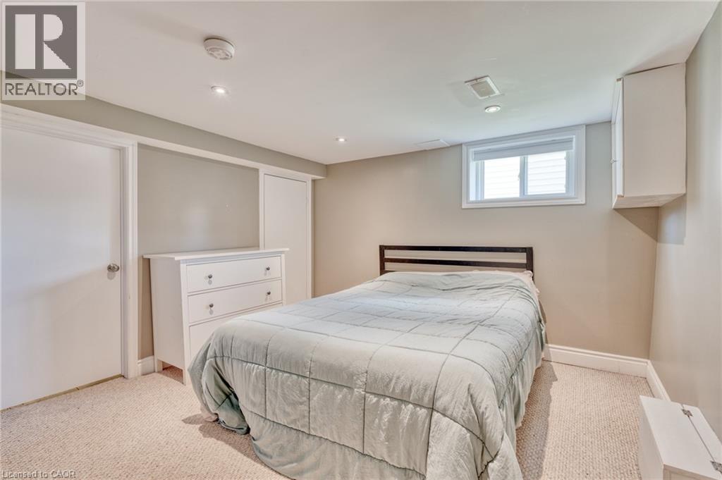 25 Montrose Avenue, Hamilton, Ontario  L8K 4X9 - Photo 34 - 40780914