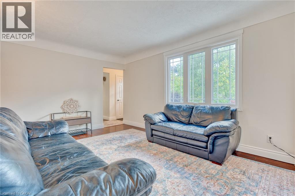 25 Montrose Avenue, Hamilton, Ontario  L8K 4X9 - Photo 19 - 40780914