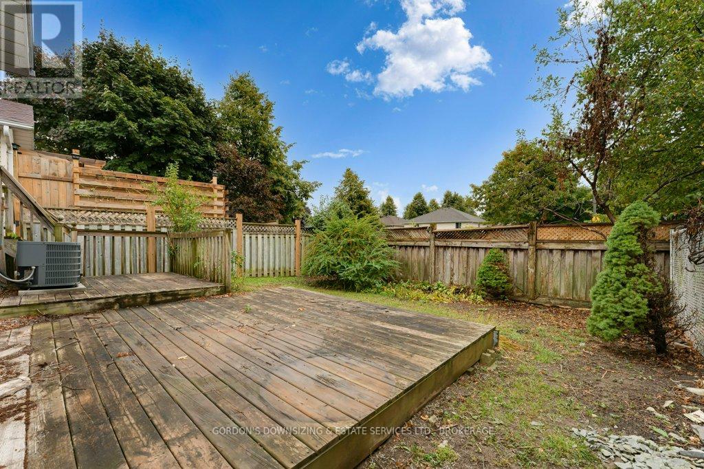 464 Freeman Crescent, Kingston (Kingston East (Incl Barret Crt)), Ontario  K7K 7C8 - Photo 41 - X12473452