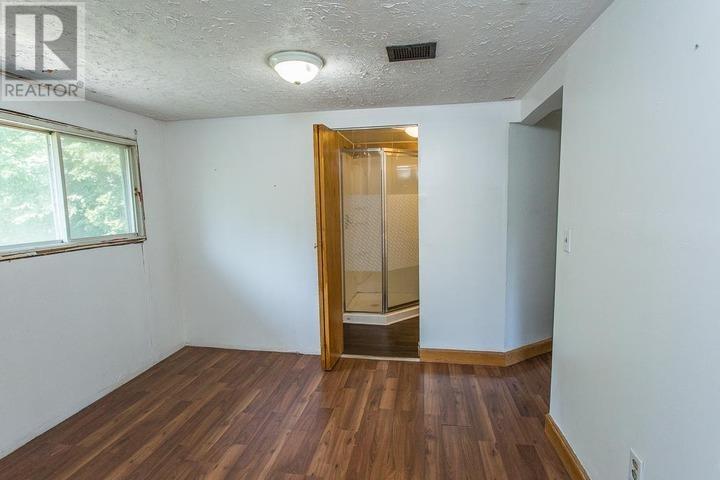 1281 Spring St, Richards Landing, Ontario  P0R 1J0 - Photo 14 - SM253027