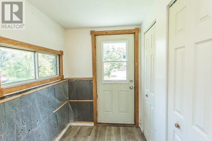1281 Spring St, Richards Landing, Ontario  P0R 1J0 - Photo 4 - SM253027