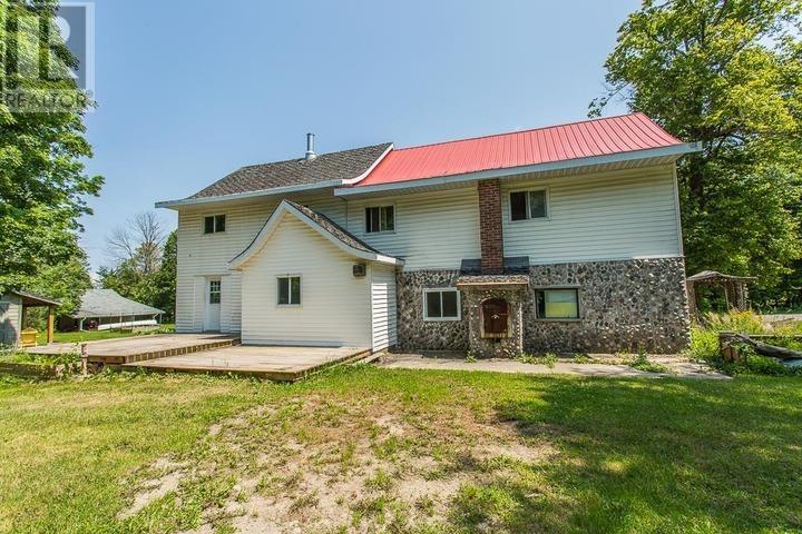 1281 Spring St, Richards Landing, Ontario  P0R 1J0 - Photo 41 - SM253027
