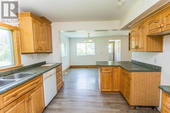 1281 Spring St, Richards Landing, Ontario  P0R 1J0 - Photo 43 - SM253027