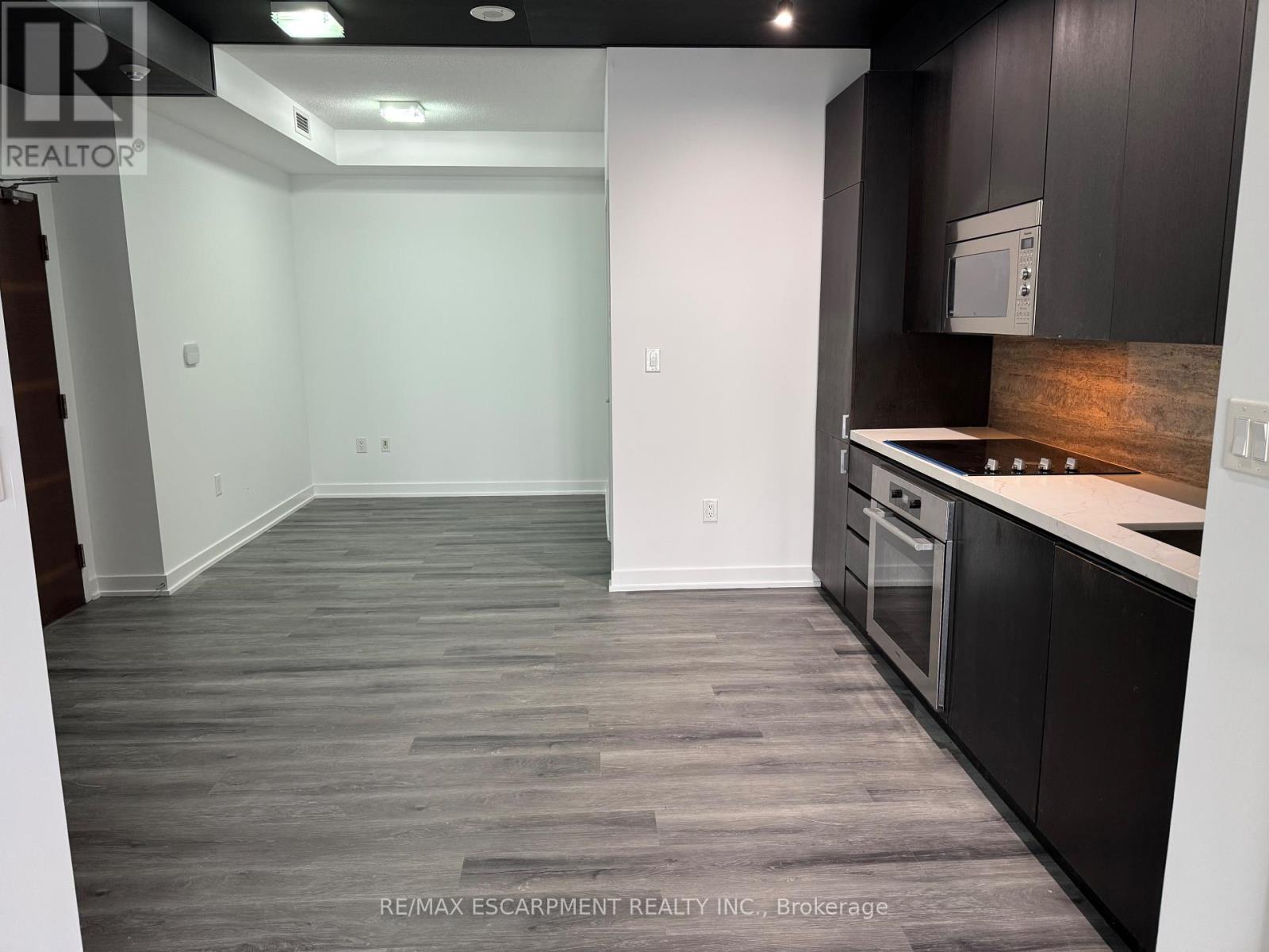 3108 - 15 Iceboat Terrace, Toronto, Ontario  M5V 4A5 - Photo 15 - C12427238