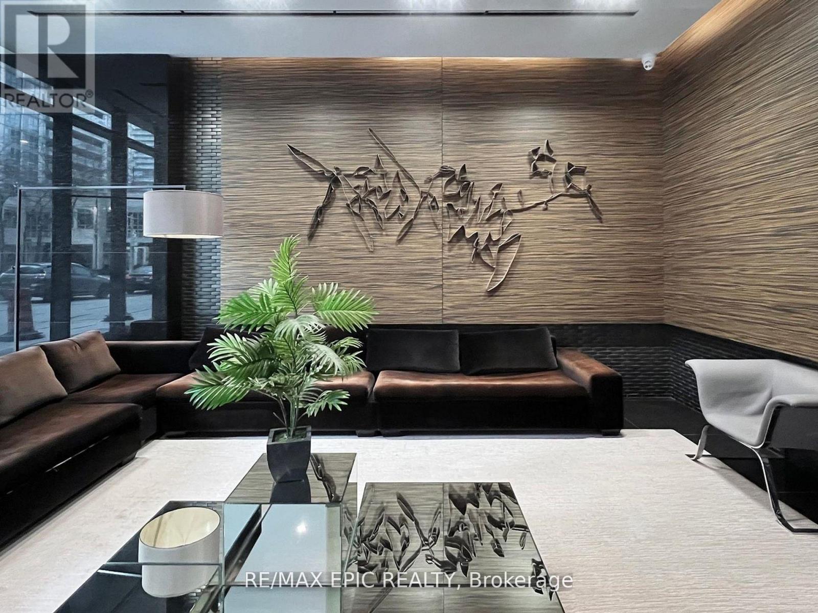 Ph203 - 770 Bay Street, Toronto, Ontario  M5G 1N6 - Photo 12 - C12439619