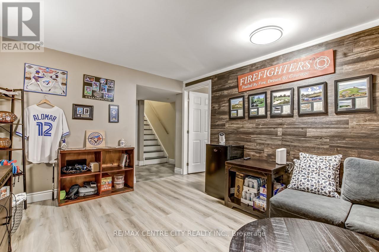 A - 263 Frances Street, Central Elgin (Port Stanley), Ontario  N5L 1A8 - Photo 17 - X12473456