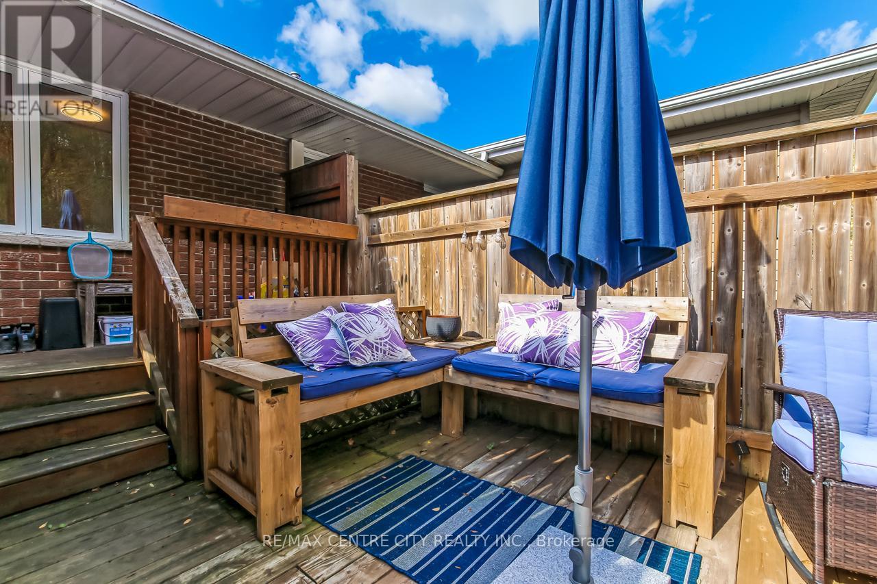 A - 263 Frances Street, Central Elgin (Port Stanley), Ontario  N5L 1A8 - Photo 21 - X12473456