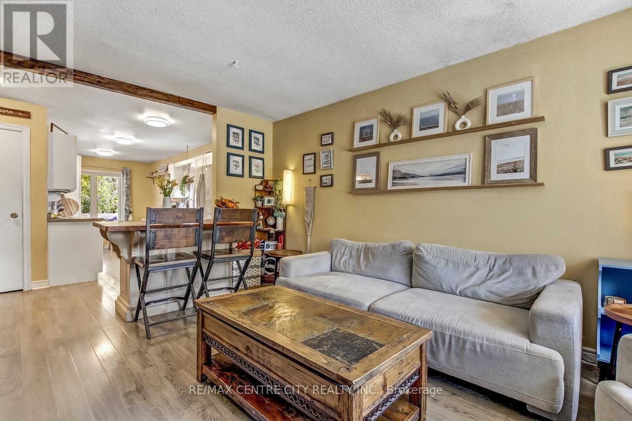 A - 263 Frances Street, Central Elgin (Port Stanley), Ontario  N5L 1A8 - Photo 5 - X12473456