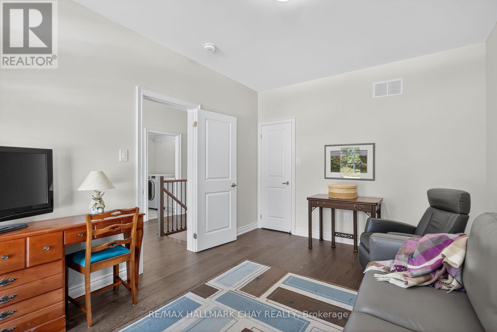 47 Victoria Street E, Innisfil, Ontario  L0L 1L0 - Photo 11 - N12400143