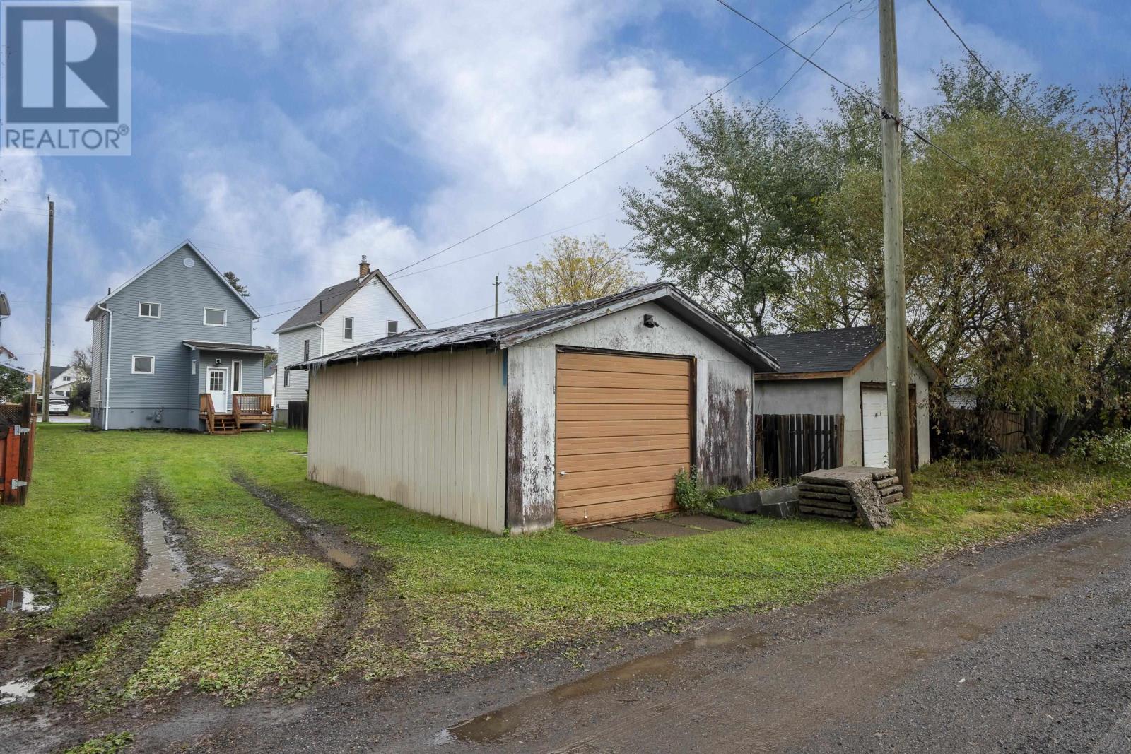 226 Brock St E, Thunder Bay, Ontario  P7E 4H4 - Photo 4 - TB253272