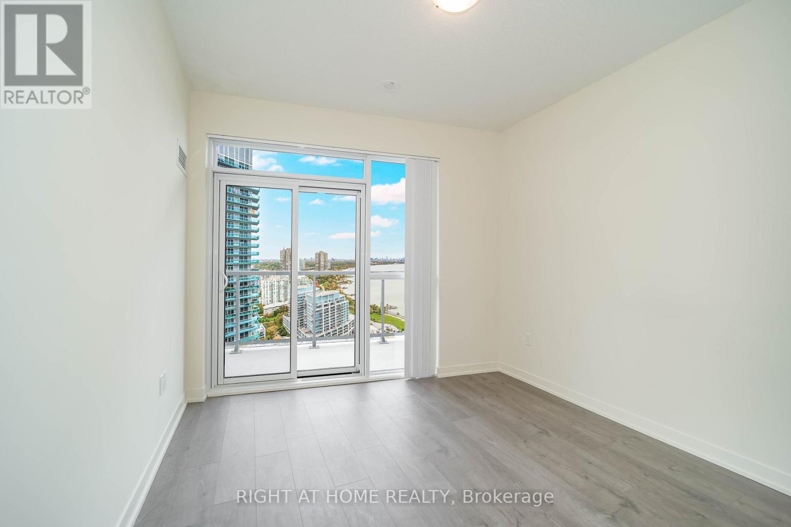 3001 - 38 Annie Craig Drive, Toronto, Ontario  M8V 0G9 - Photo 13 - W12473234