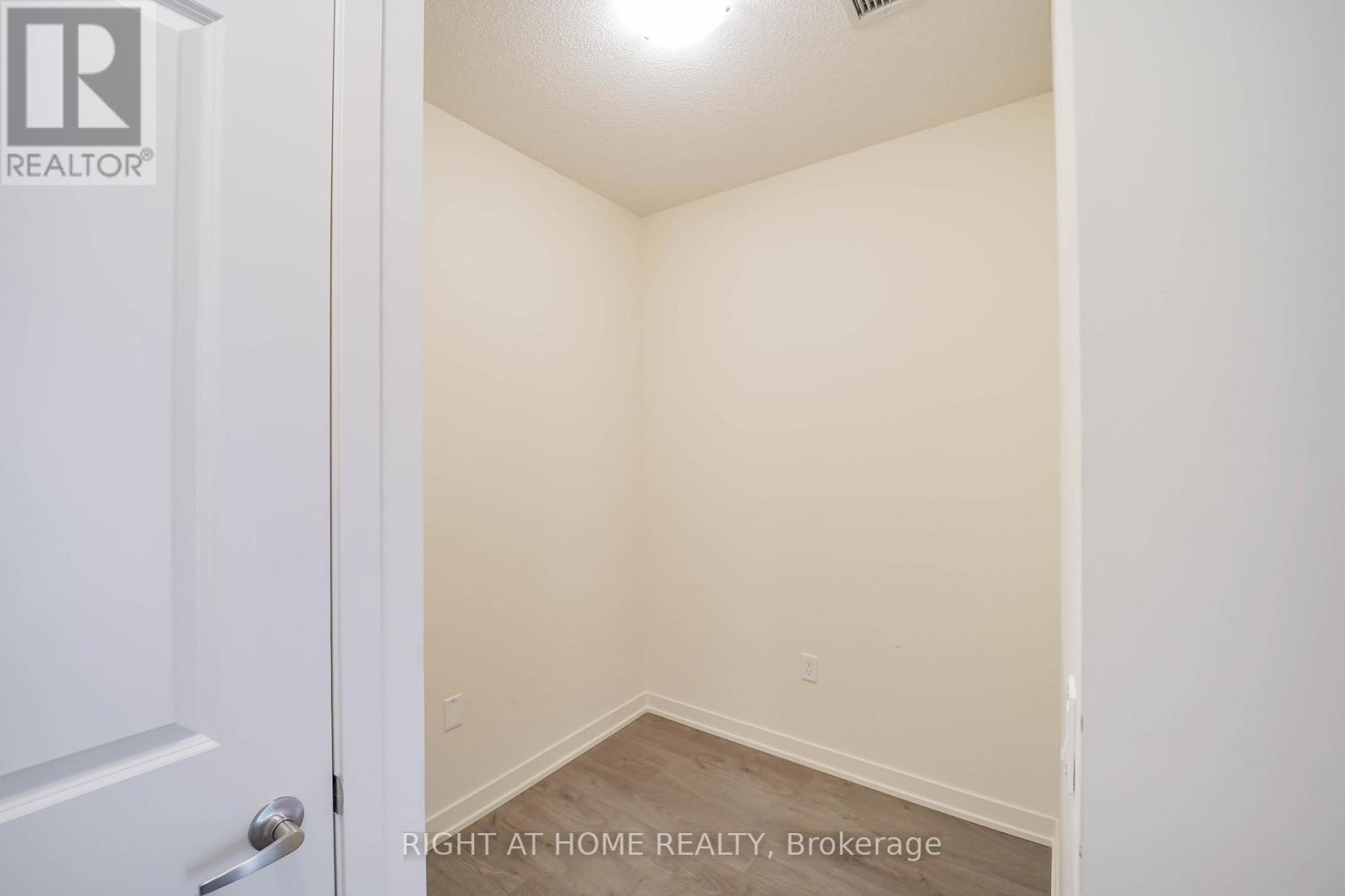 3001 - 38 Annie Craig Drive, Toronto, Ontario  M8V 0G9 - Photo 19 - W12473234
