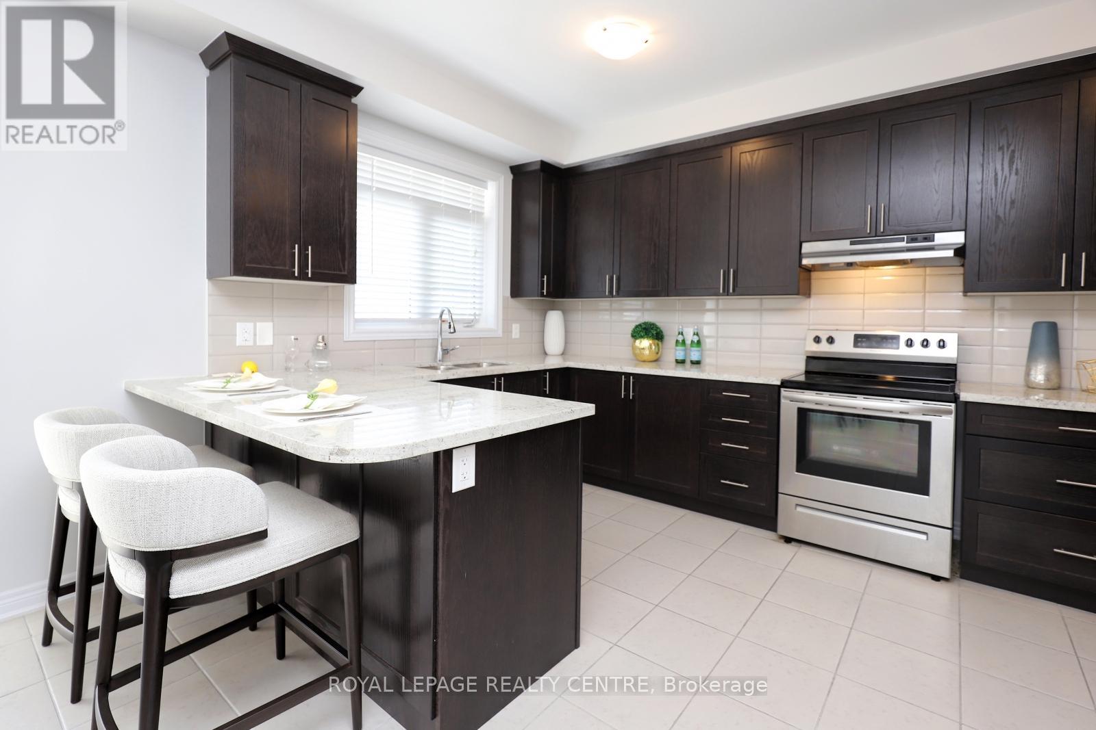 3020 George Savage Avenue, Oakville, Ontario  L6M 0Z1 - Photo 11 - W12473242