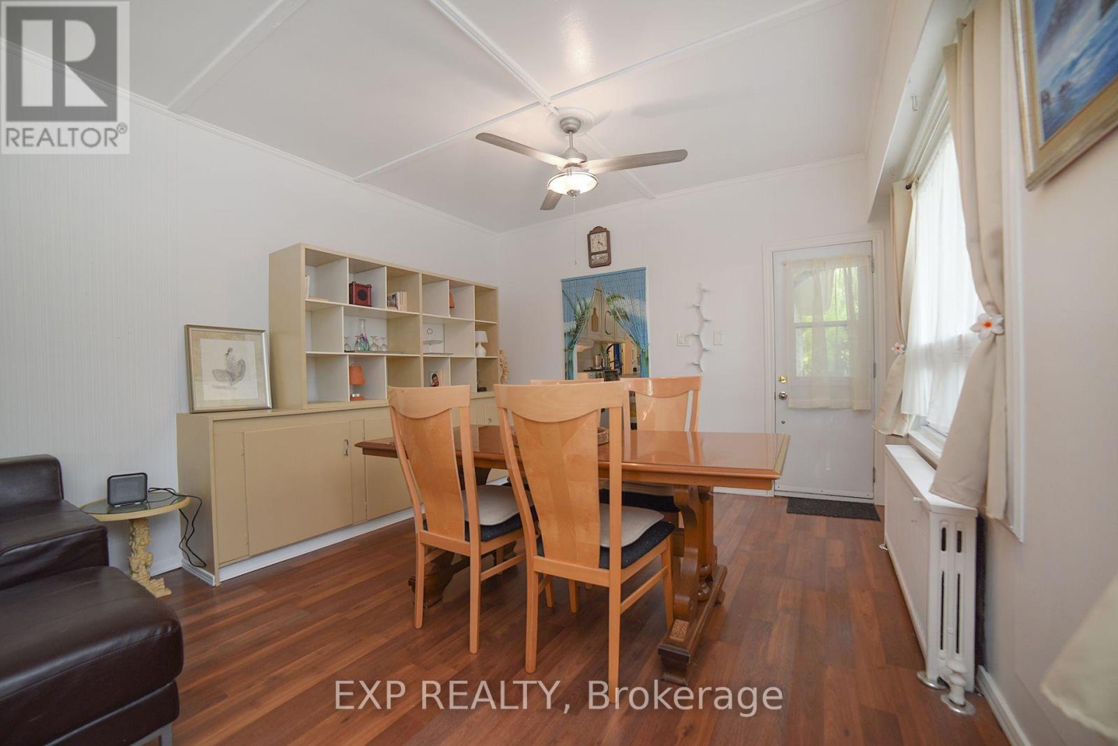 445 Martin Grove Road, Toronto, Ontario  M9B 4M3 - Photo 10 - W12473247