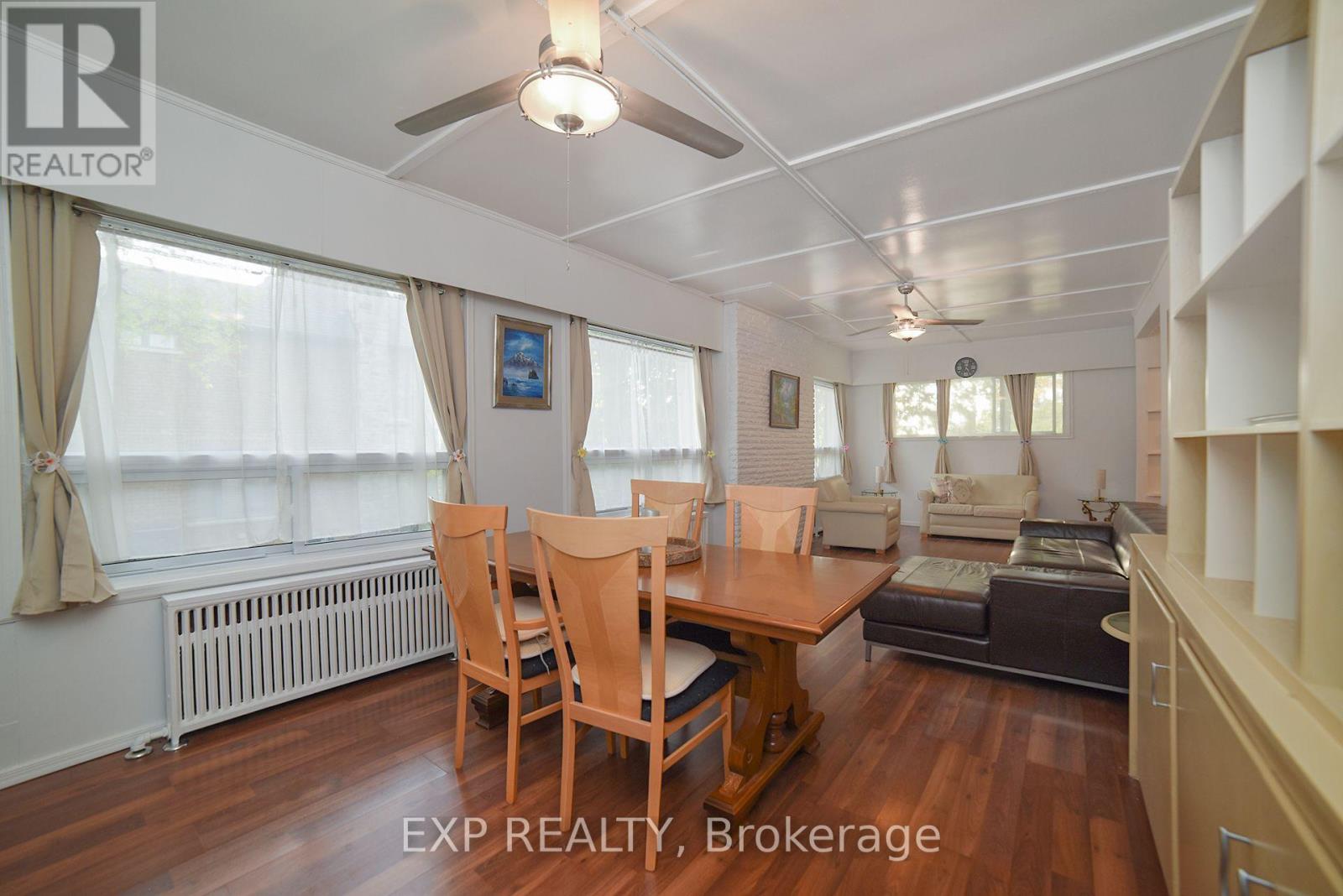 445 Martin Grove Road, Toronto, Ontario  M9B 4M3 - Photo 11 - W12473247