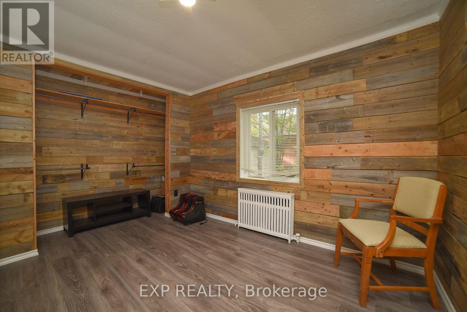 445 Martin Grove Road, Toronto, Ontario  M9B 4M3 - Photo 23 - W12473247