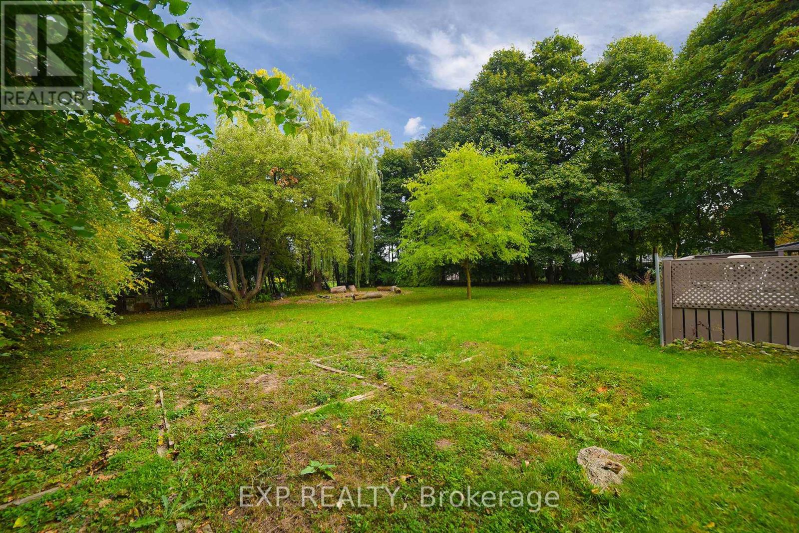 445 Martin Grove Road, Toronto, Ontario  M9B 4M3 - Photo 34 - W12473247