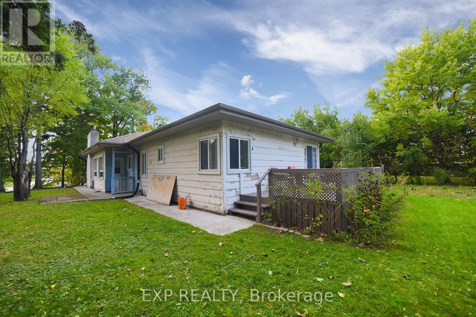 445 Martin Grove Road, Toronto, Ontario  M9B 4M3 - Photo 39 - W12473247
