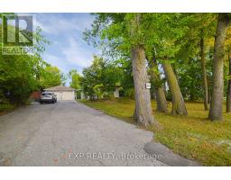 445 MARTIN GROVE ROAD, Toronto, Ontario