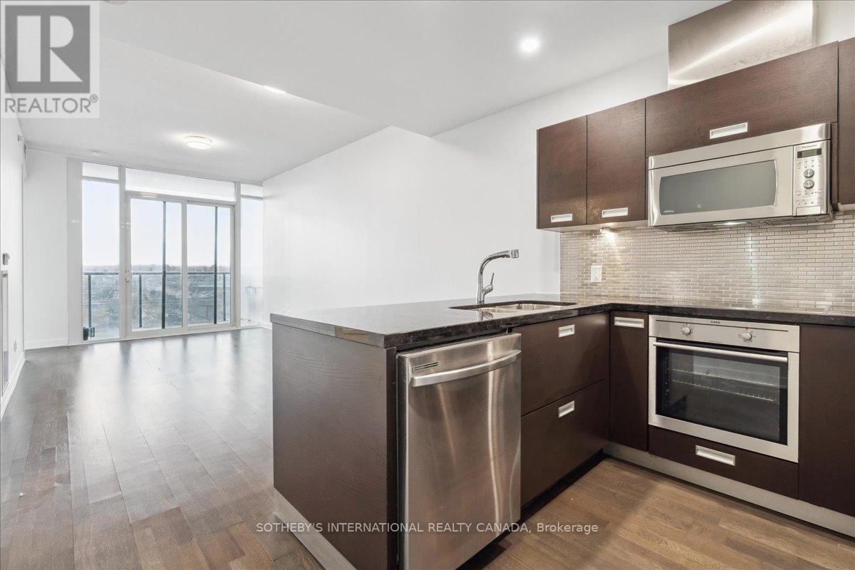 915 - 90 Park Lawn Road, Toronto, Ontario  M8Y 0B6 - Photo 10 - W12473254