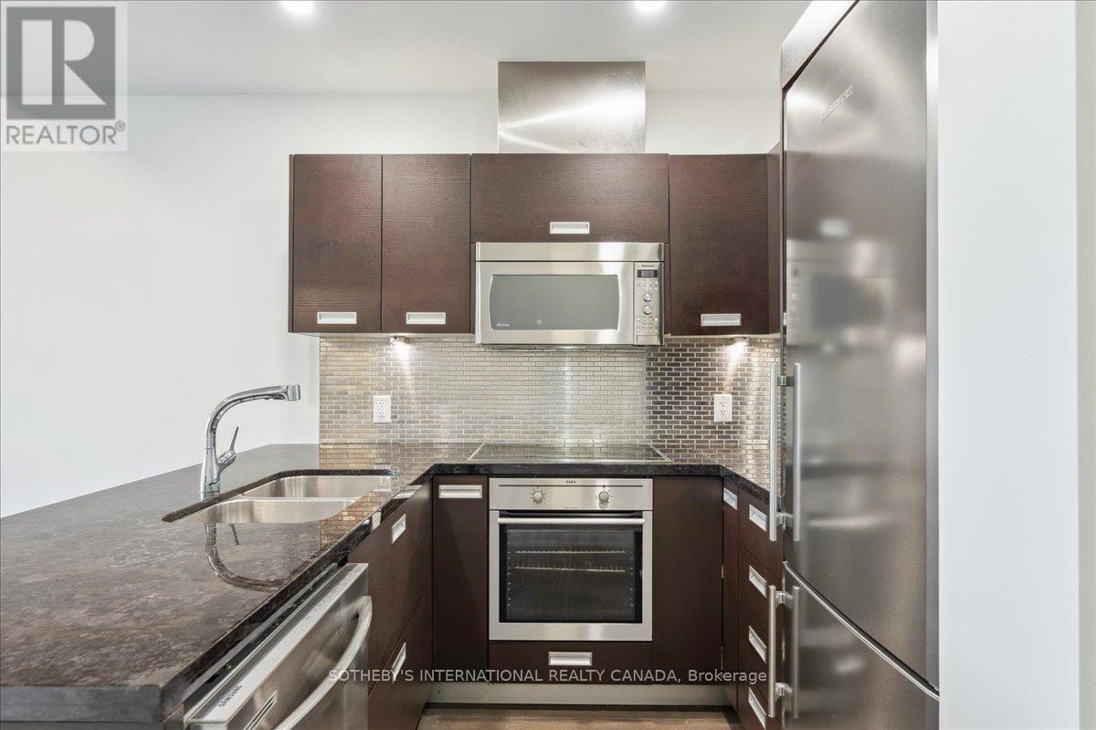 915 - 90 Park Lawn Road, Toronto, Ontario  M8Y 0B6 - Photo 11 - W12473254