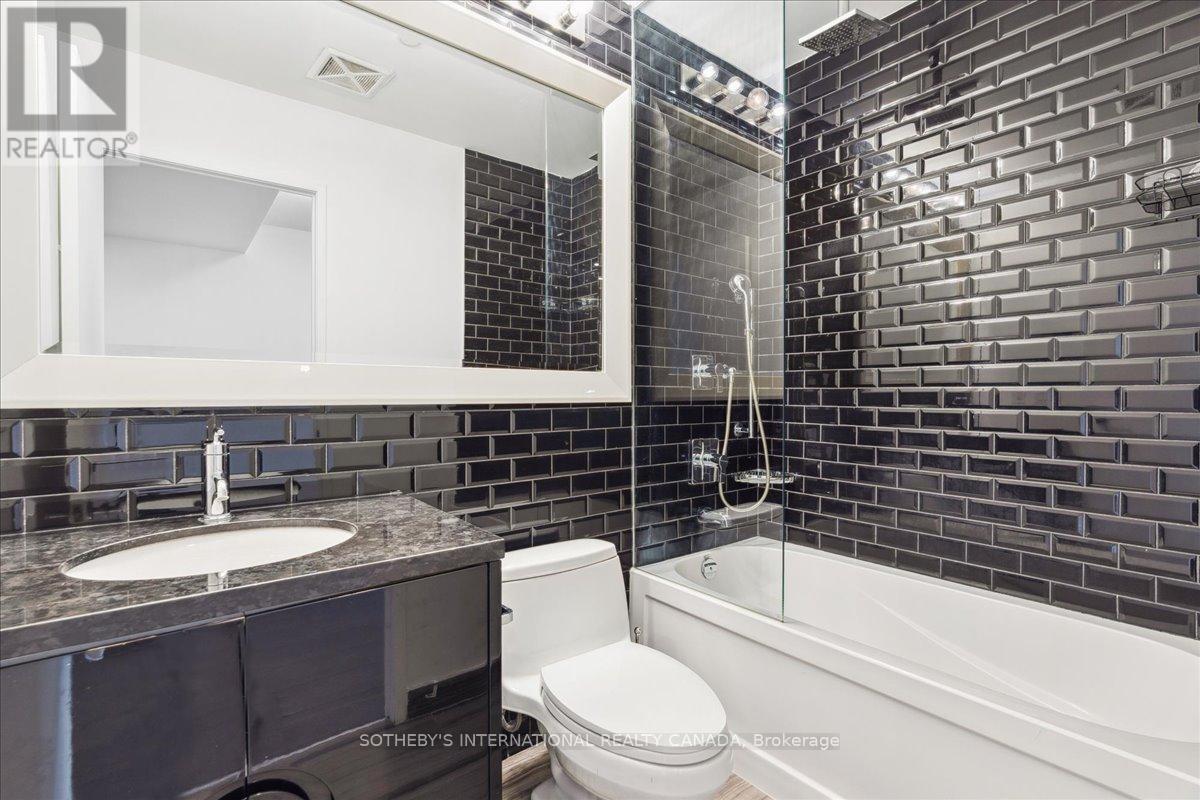 915 - 90 Park Lawn Road, Toronto, Ontario  M8Y 0B6 - Photo 20 - W12473254