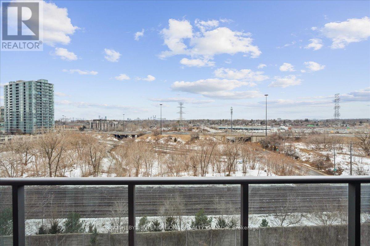 915 - 90 Park Lawn Road, Toronto, Ontario  M8Y 0B6 - Photo 34 - W12473254