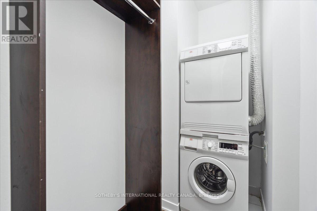 915 - 90 Park Lawn Road, Toronto, Ontario  M8Y 0B6 - Photo 35 - W12473254