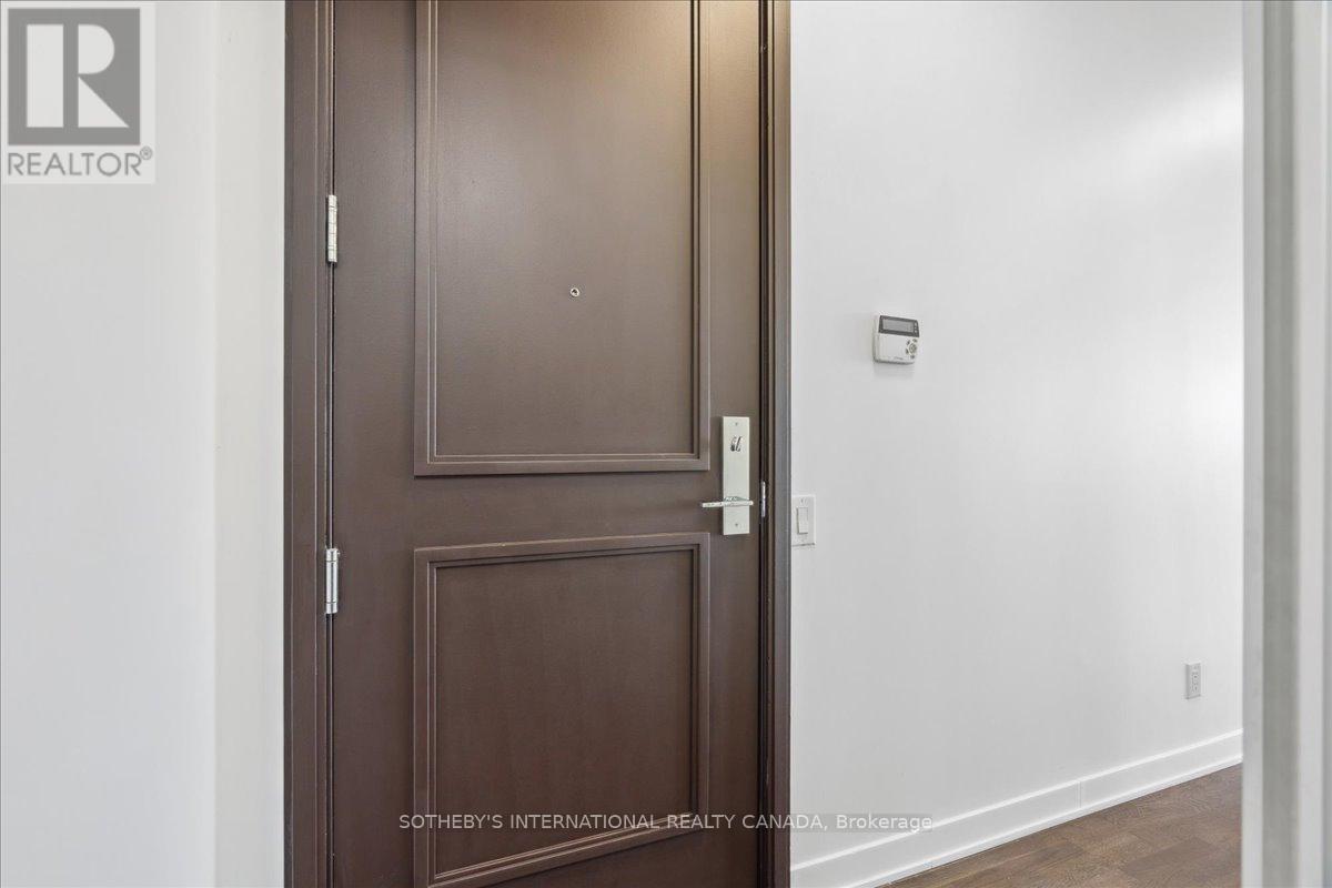 915 - 90 Park Lawn Road, Toronto, Ontario  M8Y 0B6 - Photo 5 - W12473254