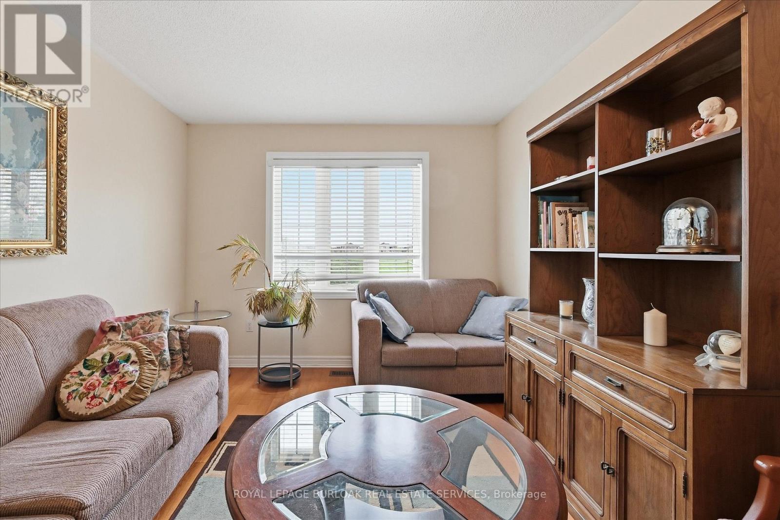 2279 Milford Lane, Oakville, Ontario  L6H 7K7 - Photo 21 - W12473289