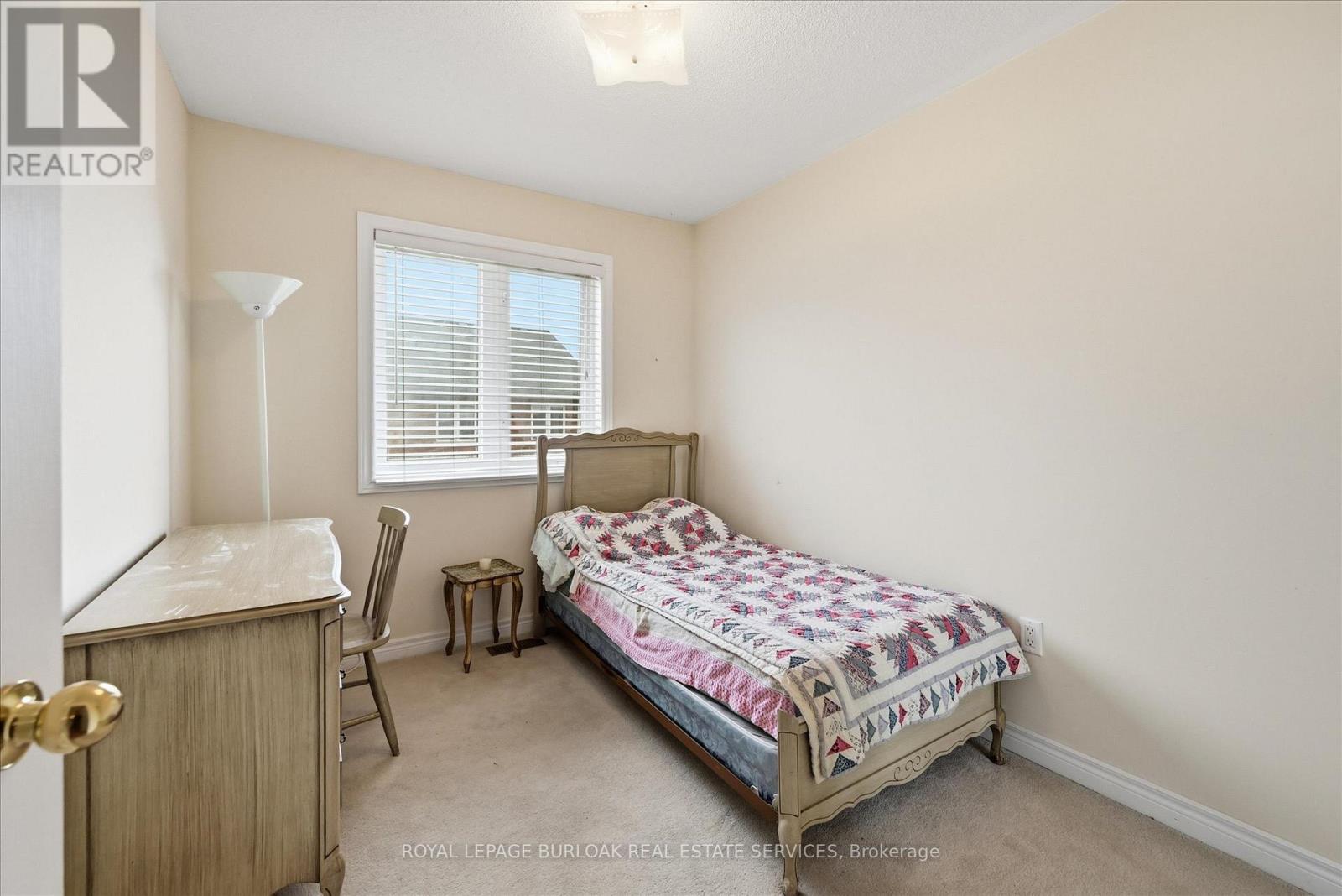 2279 Milford Lane, Oakville, Ontario  L6H 7K7 - Photo 32 - W12473289