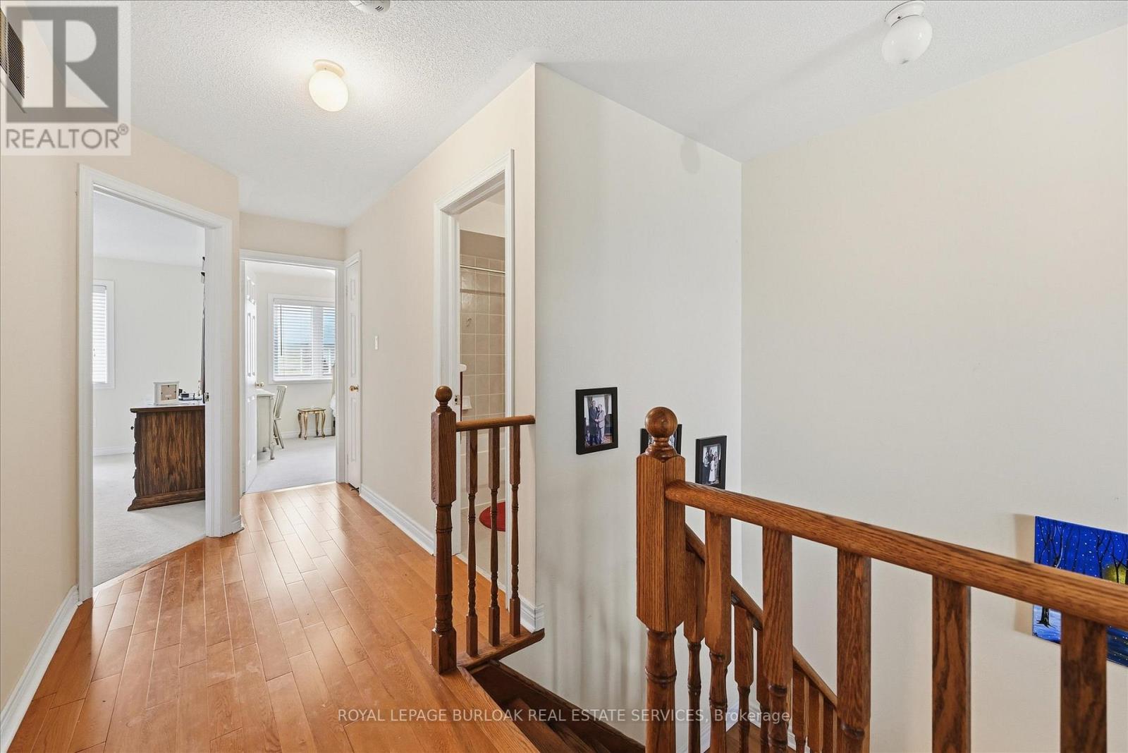 2279 Milford Lane, Oakville, Ontario  L6H 7K7 - Photo 35 - W12473289