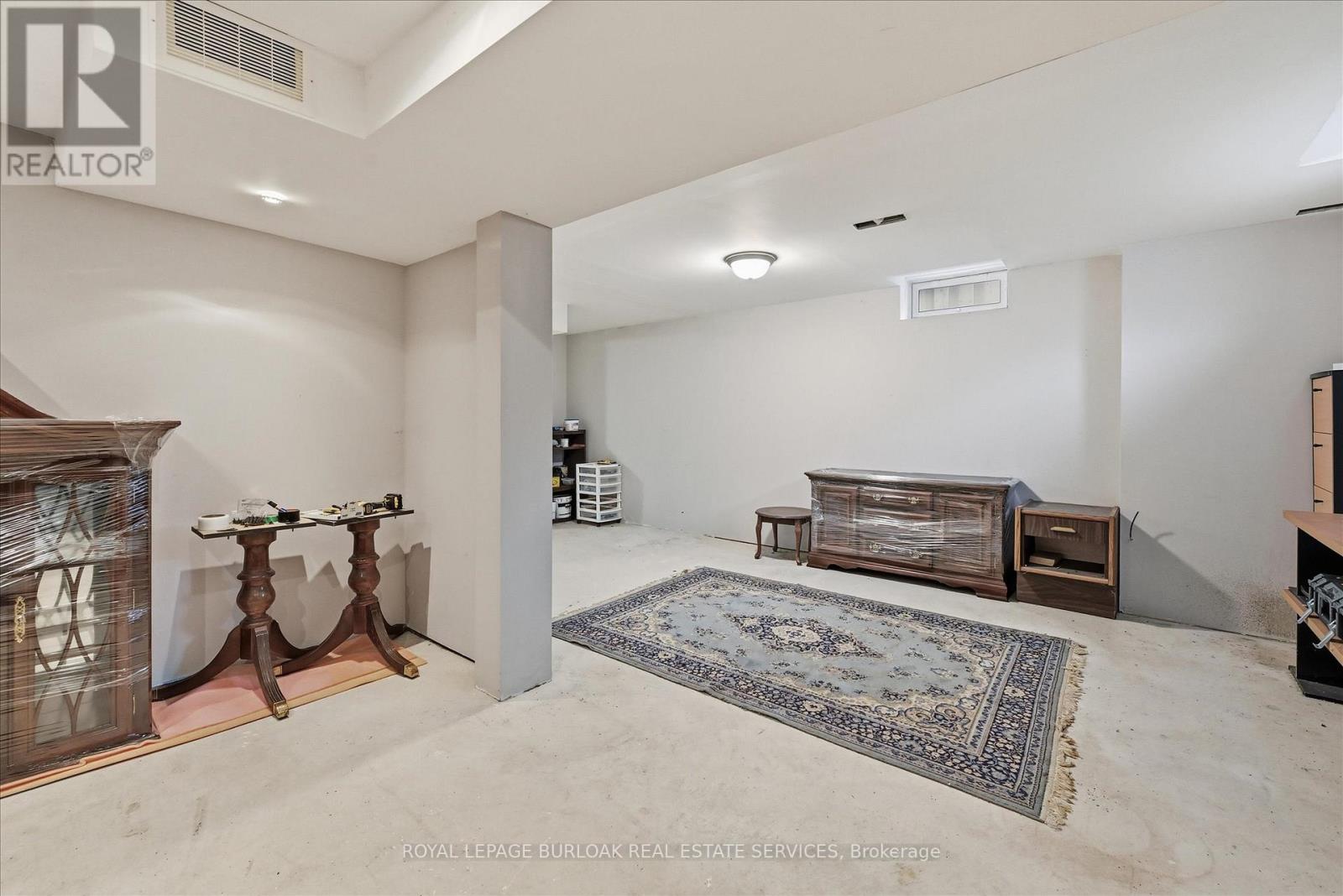 2279 Milford Lane, Oakville, Ontario  L6H 7K7 - Photo 41 - W12473289