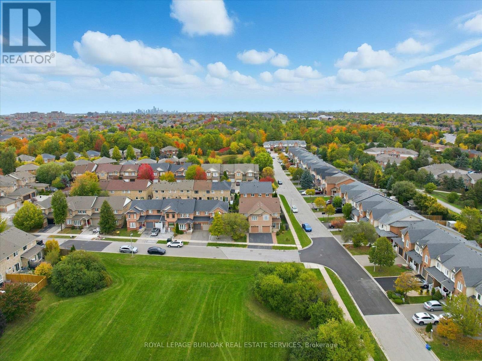 2279 Milford Lane, Oakville, Ontario  L6H 7K7 - Photo 47 - W12473289