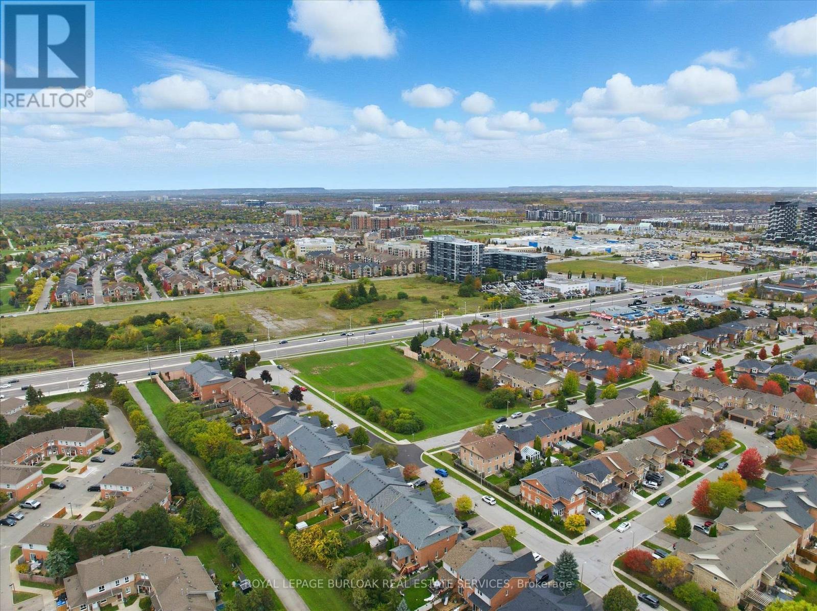 2279 Milford Lane, Oakville, Ontario  L6H 7K7 - Photo 49 - W12473289