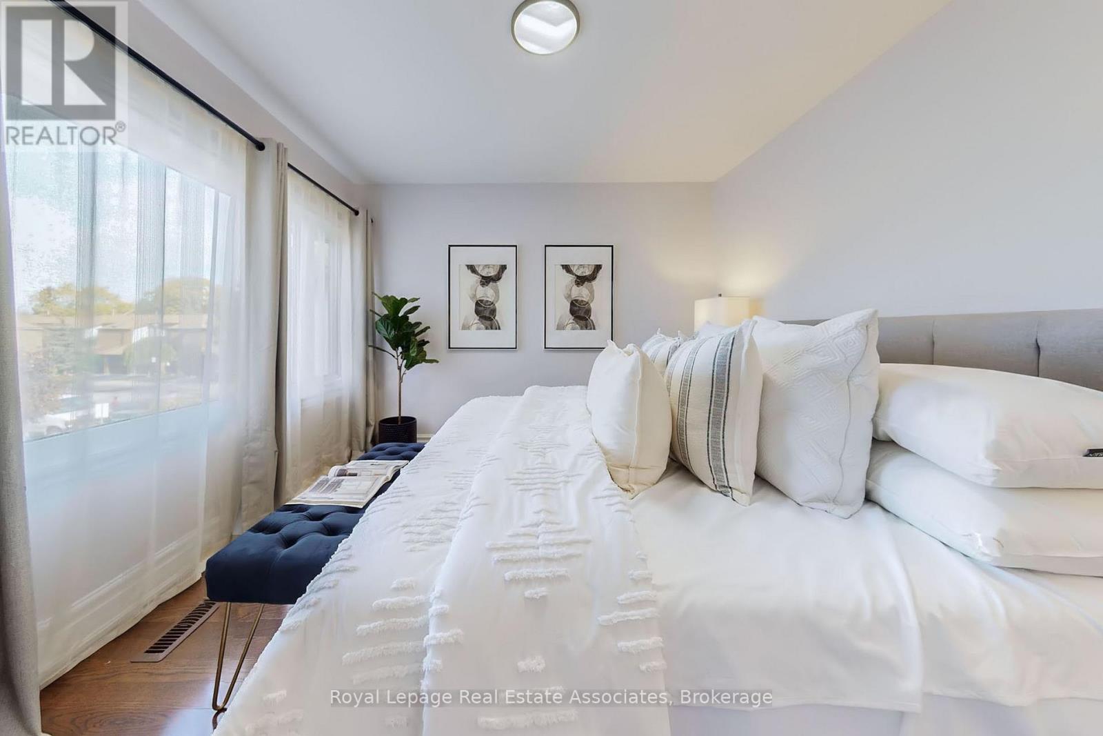 53 - 600 Silver Creek Boulevard, Mississauga, Ontario  L5A 2B4 - Photo 23 - W12473314