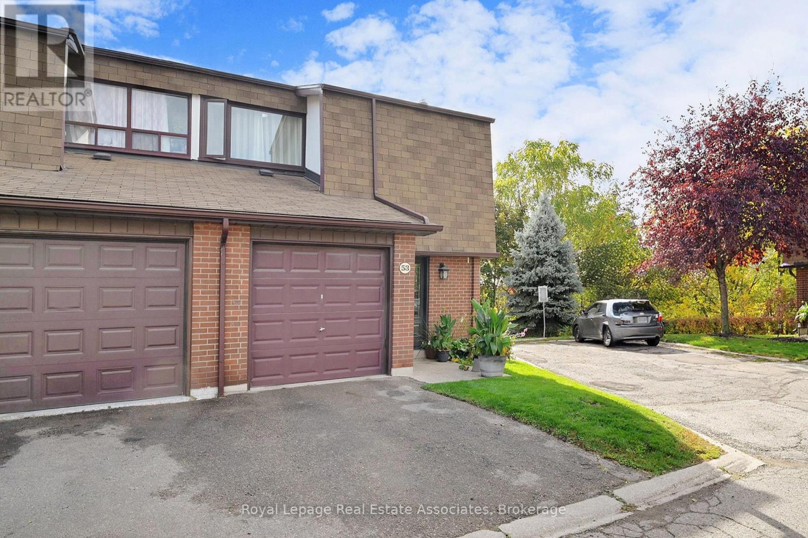 53 - 600 Silver Creek Boulevard, Mississauga, Ontario  L5A 2B4 - Photo 3 - W12473314