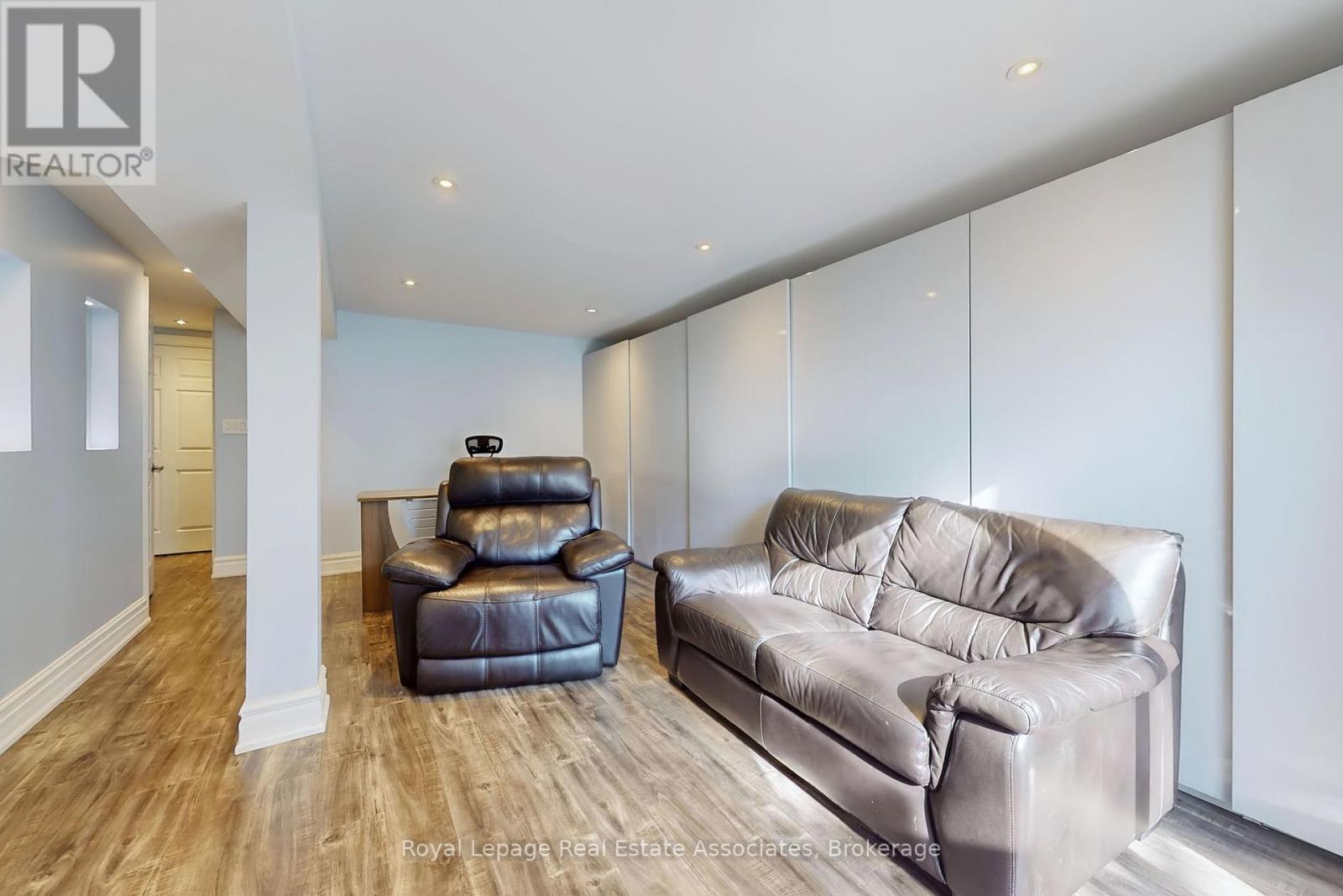 53 - 600 Silver Creek Boulevard, Mississauga, Ontario  L5A 2B4 - Photo 37 - W12473314