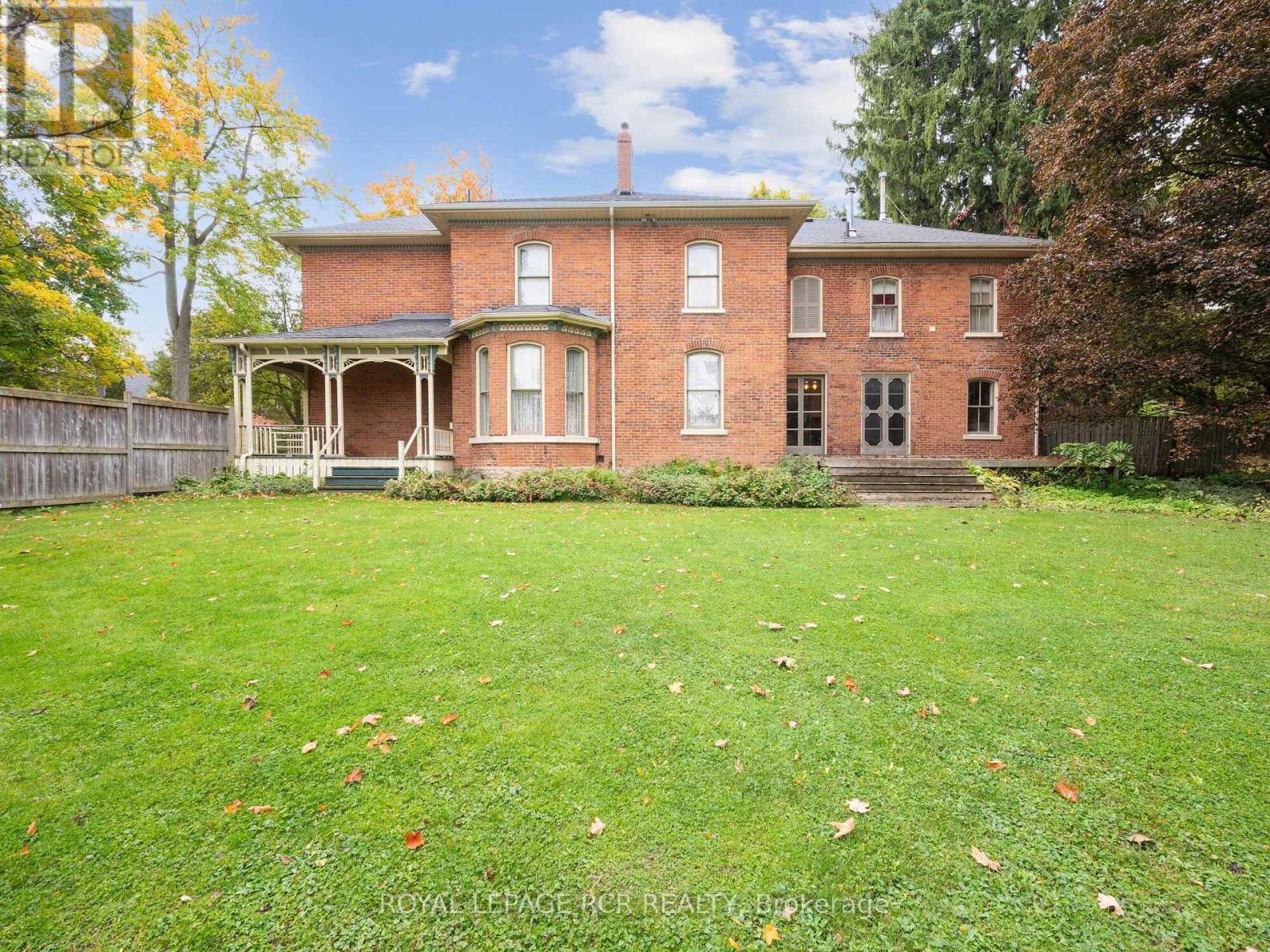11 Third Avenue, Orangeville, Ontario  L9W 1G8 - Photo 47 - W12473320