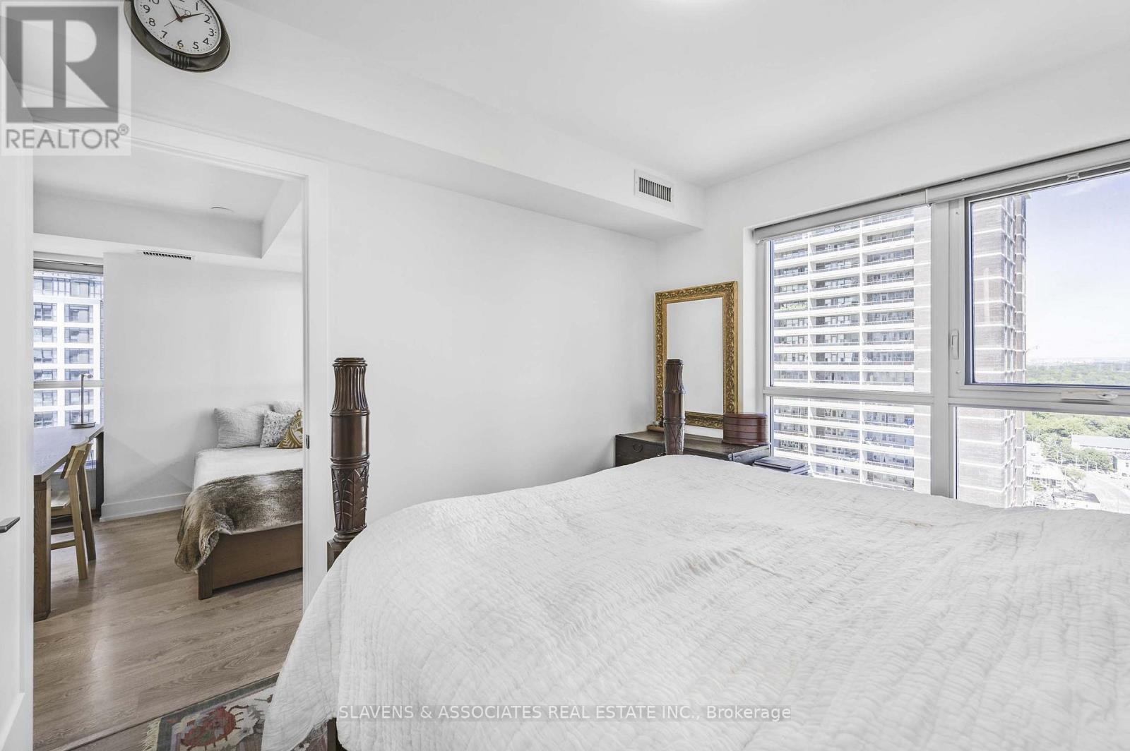 2633 - 5 Mabelle Avenue, Toronto, Ontario  M9A 0E1 - Photo 19 - W12473325