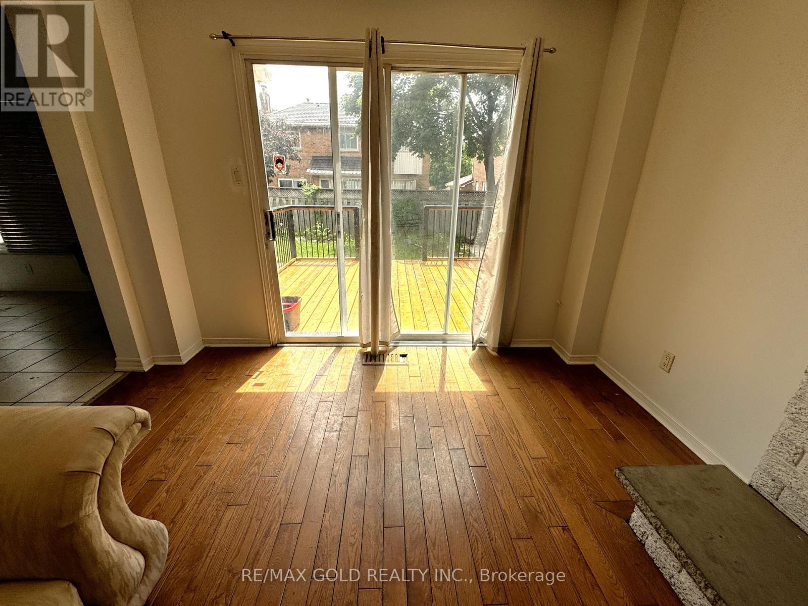 Main - 52 Major William Sharpe Drive, Brampton, Ontario  L6X 3J1 - Photo 5 - W12473330