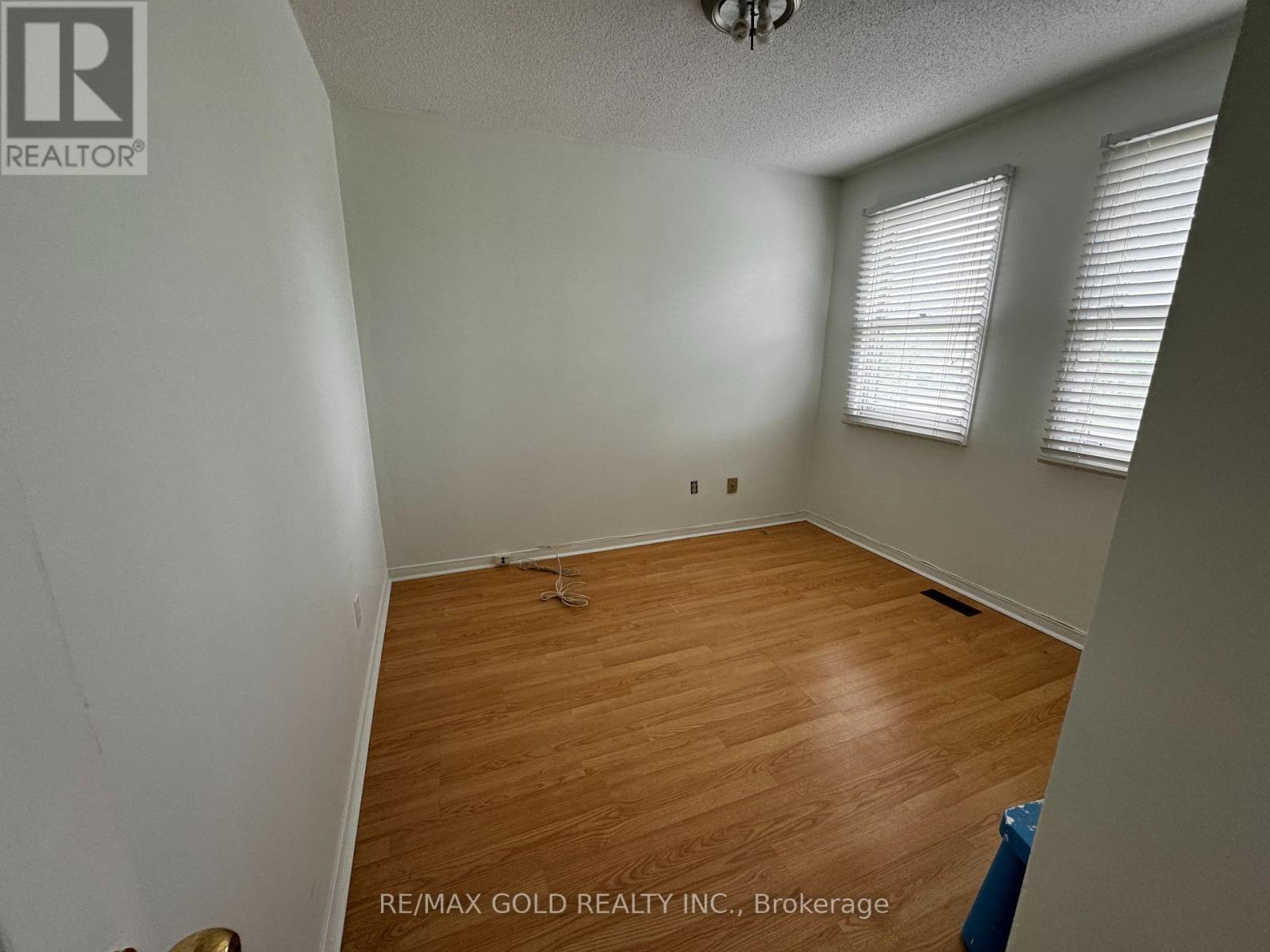Main - 52 Major William Sharpe Drive, Brampton, Ontario  L6X 3J1 - Photo 7 - W12473330