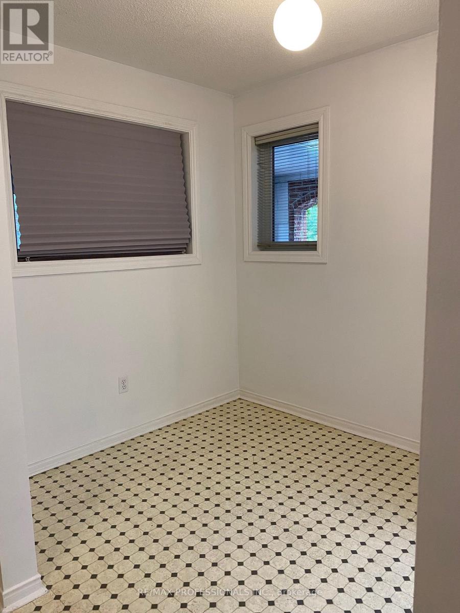 216 - 65 Bristol Road E, Mississauga, Ontario  L4Z 3P1 - Photo 7 - W12473342