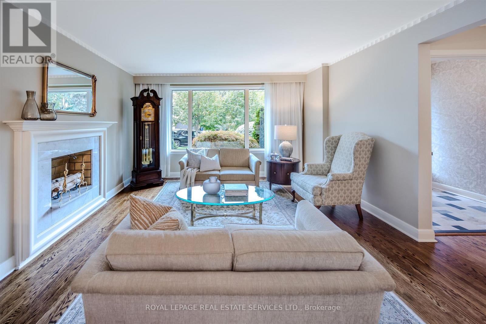 48 Reid Manor, Toronto, Ontario  M8Y 2J1 - Photo 8 - W12473380
