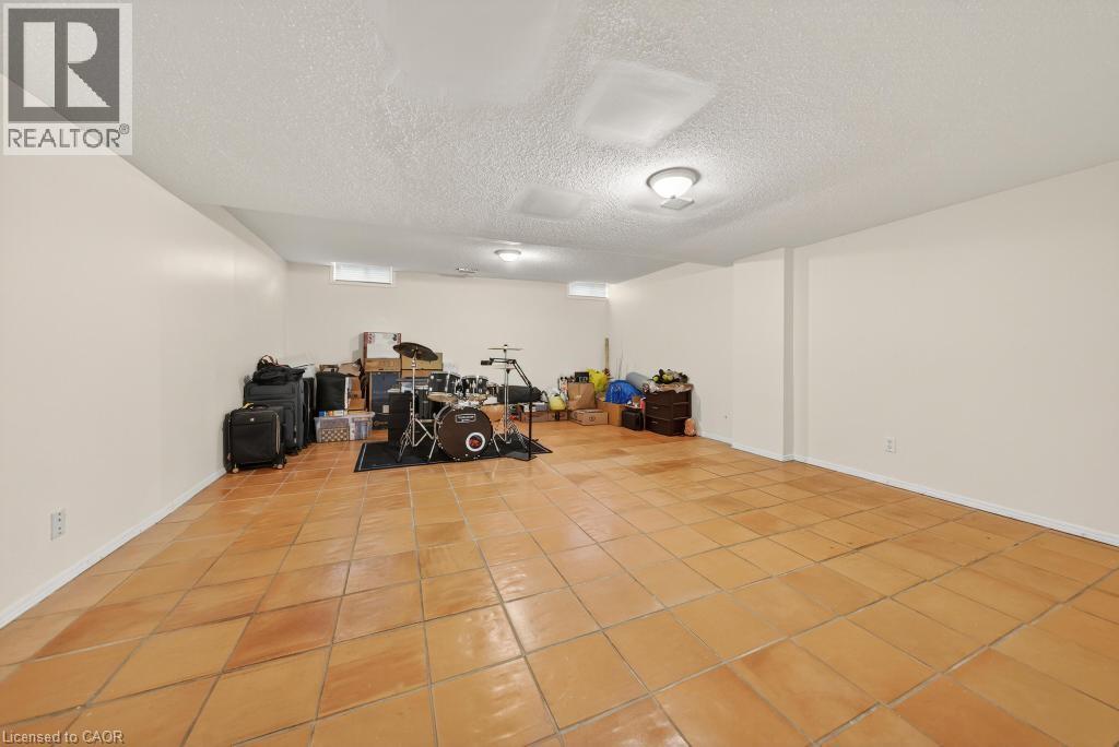 171 Highbury Drive Unit# 28, Hamilton, Ontario  L8J 3T6 - Photo 38 - 40780682