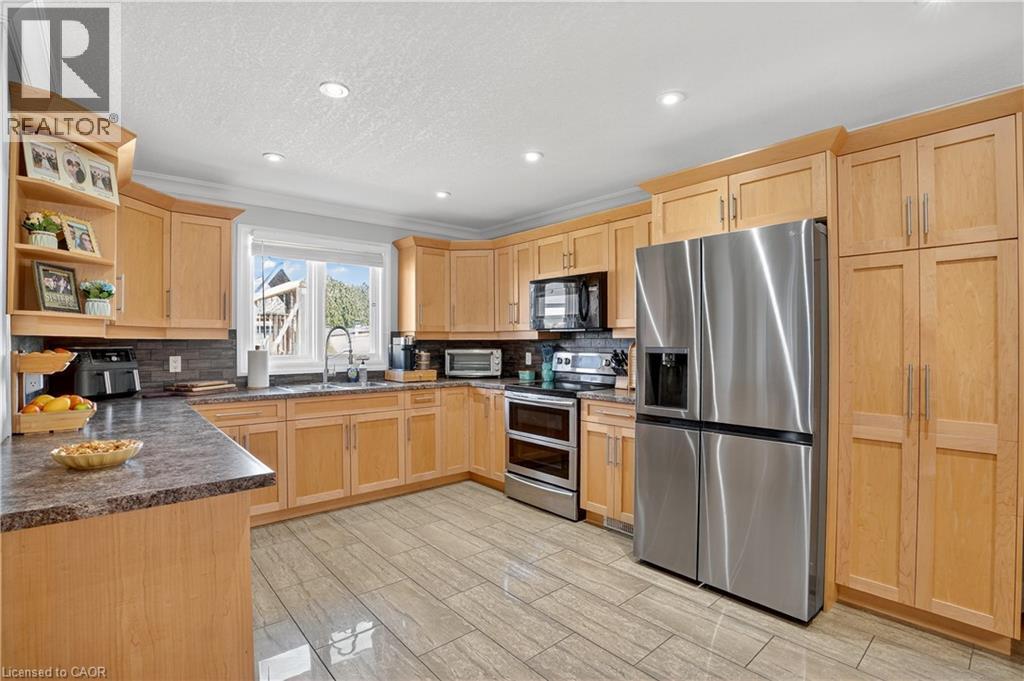 925 Reserve Avenue S, Listowel, Ontario  N4W 0B8 - Photo 22 - 40780461