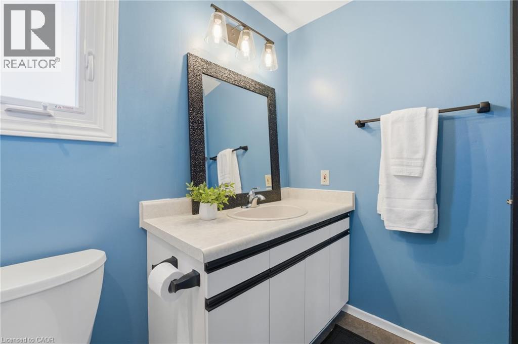445 Kingscourt Drive Unit# 6, Waterloo, Ontario  N2K 3R4 - Photo 14 - 40779863