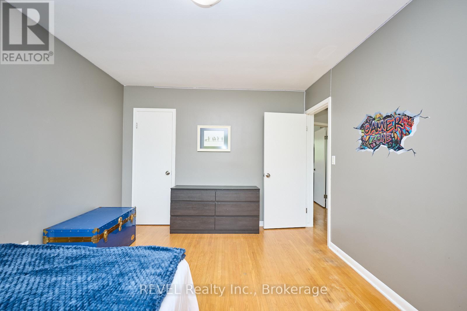 6724 Mcmicking Street, Niagara Falls, Ontario  L2J 1X3 - Photo 21 - X12473439